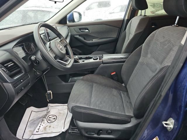 Used 2023 Nissan Rogue SV image 8