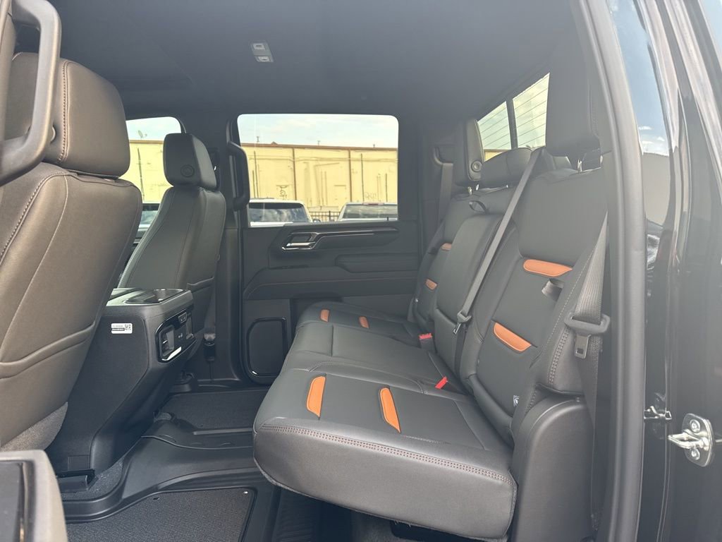 New 2026 GMC Sierra 2500 AT4 w/ AT4 Premium Plus Package image 32