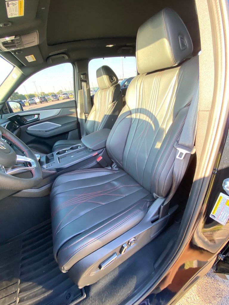 Used 2026 Acura MDX A-Spec AWD/4WD image 10