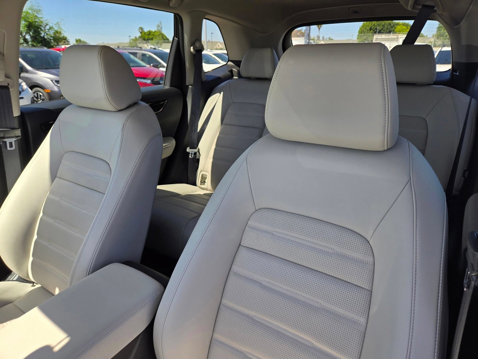 Used 2025 Honda CR-V EX-L image 14