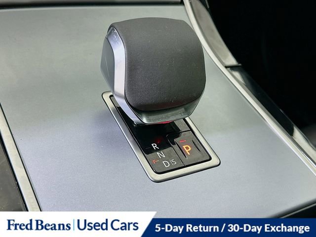 Used 2025 Land Rover Range Rover Velar S image 17