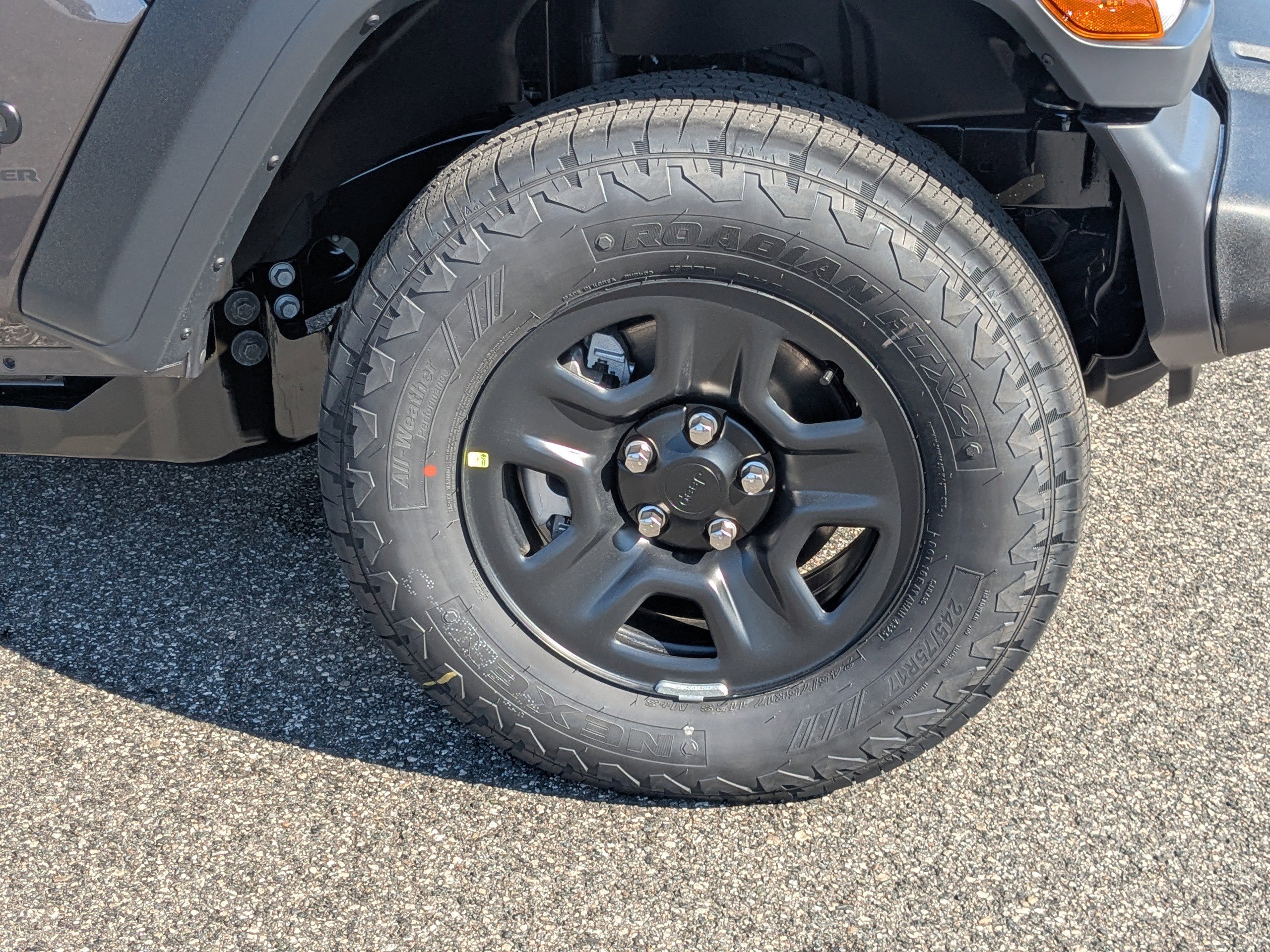 New 2026 Jeep Wrangler Unlimited Sport image 10