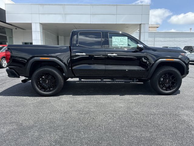 New 2026 GMC Canyon Denali w/ LPO, Denali Black Edition AWD/4WD image 2