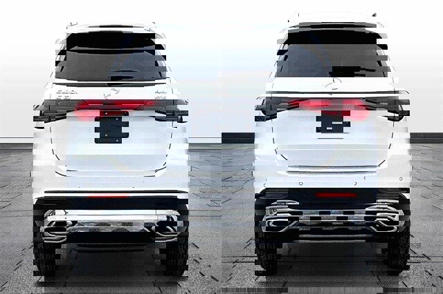 Used 2025 Mercedes-Benz GLC 300 300 image 8