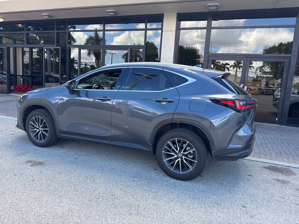 Used 2024 Lexus NX 350h AWD image 8