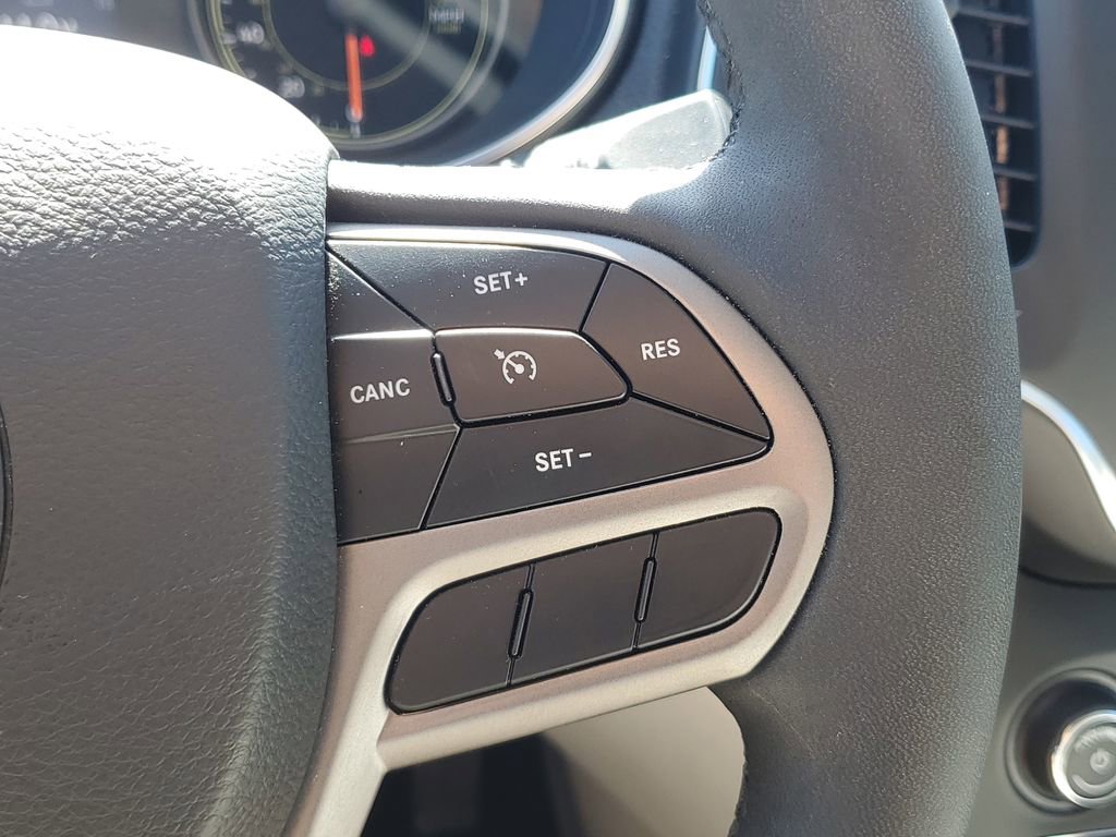 Used 2022 Jeep Cherokee Latitude Lux AWD/4WD image 21