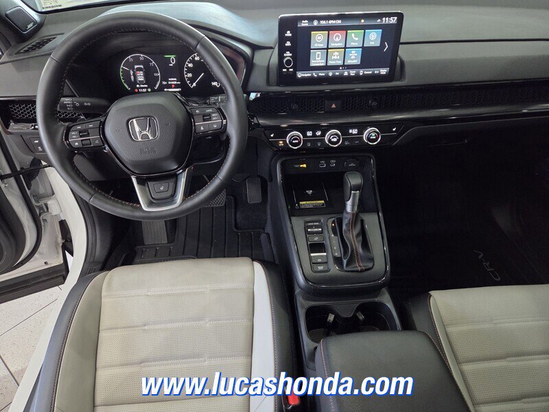 Used 2024 Honda CR-V Sport Touring image 9
