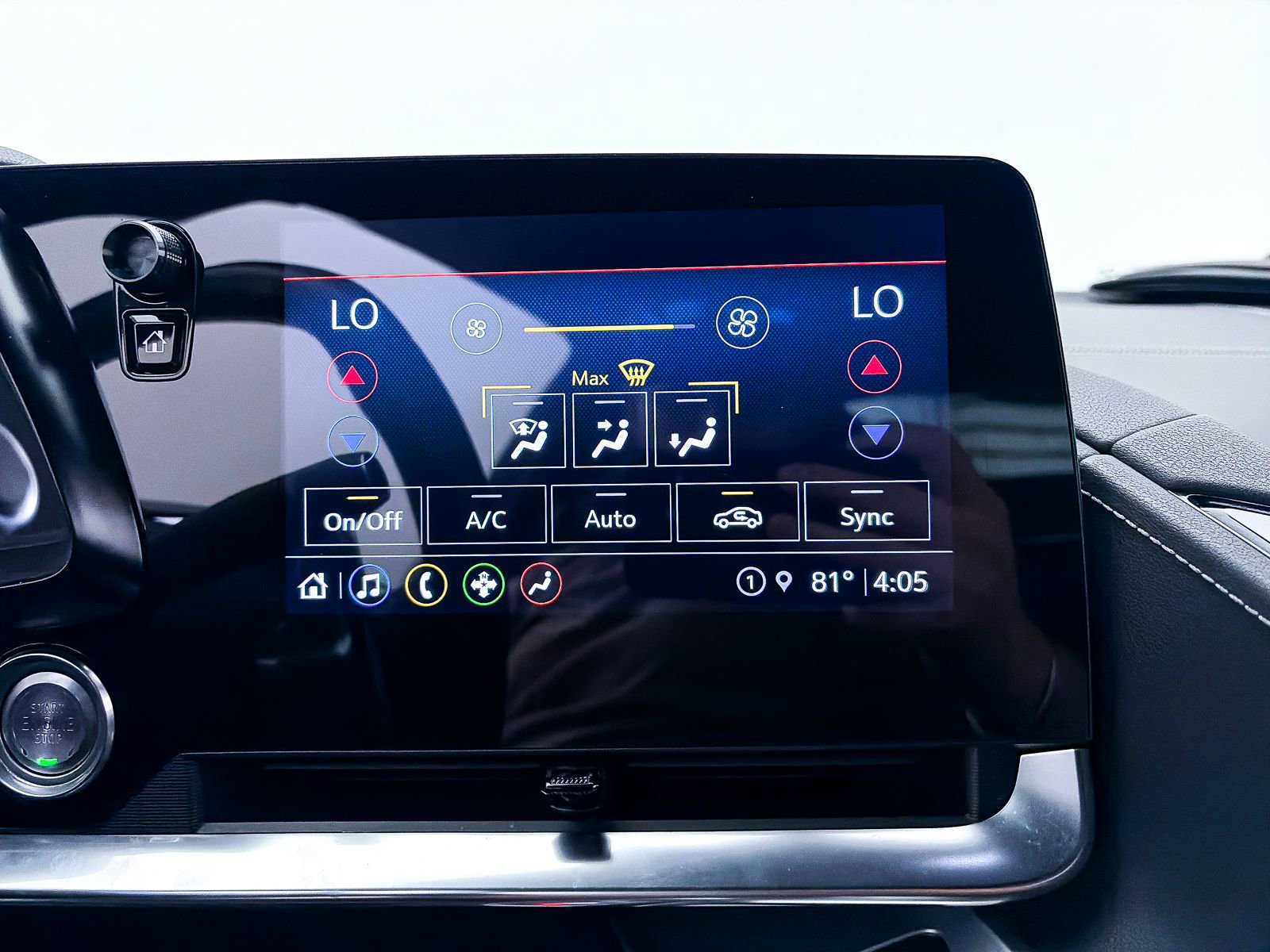 Used 2021 Chevrolet Corvette Stingray Coupe w/ Engine Appearance Package image 22