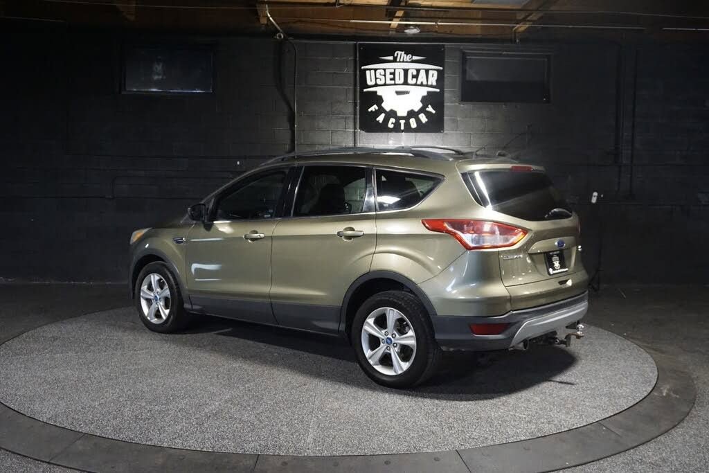Used 2013 Ford Escape SE image 2