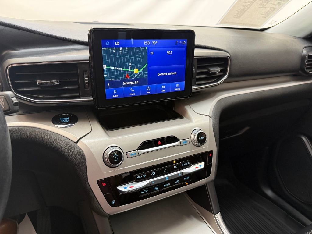 Used 2023 Ford Explorer XLT w/ Equipment Group 202A image 14