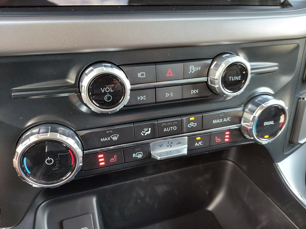 Used 2025 Ford F150 Lightning XLT w/ Max Trailer Tow Package image 29