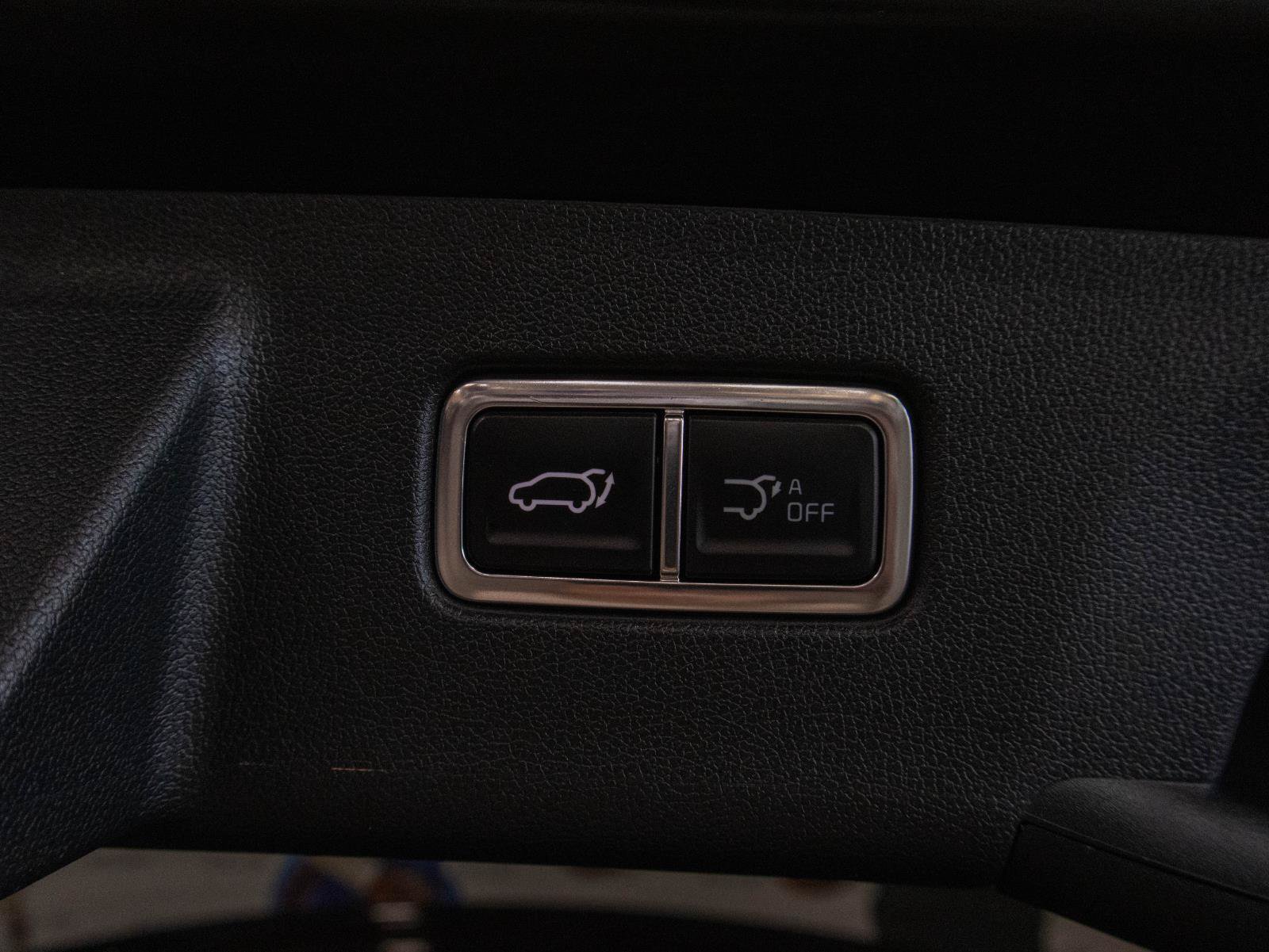 Used 2026 Kia Sorento EX w/ EX Premium Package FWD image 25