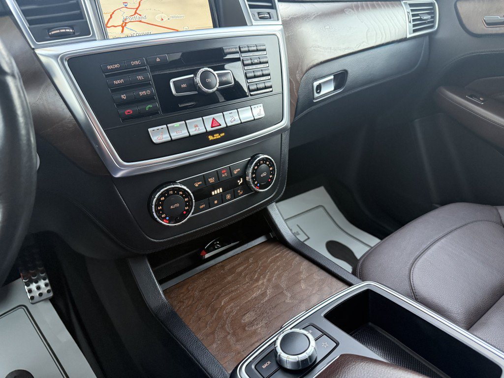 Used 2015 Mercedes-Benz ML 400 4MATIC image 28