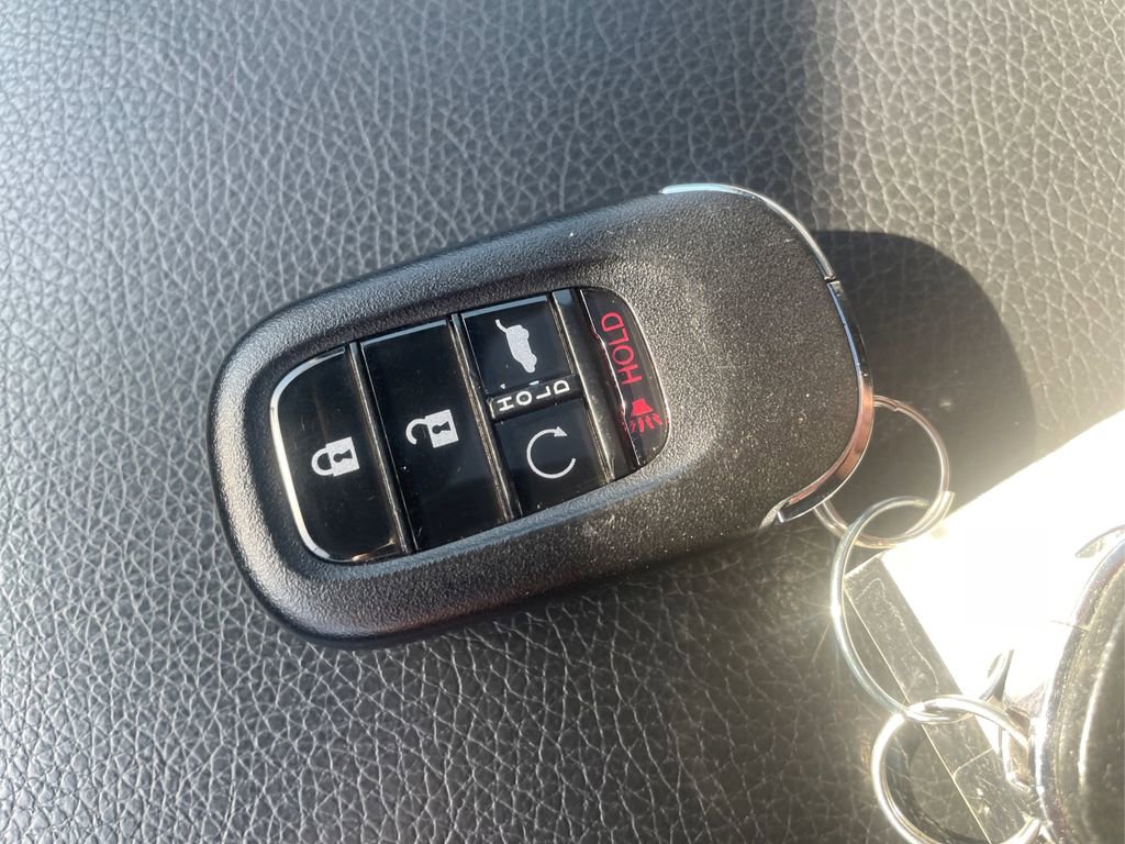 Used 2024 Honda Pilot TrailSport image 35