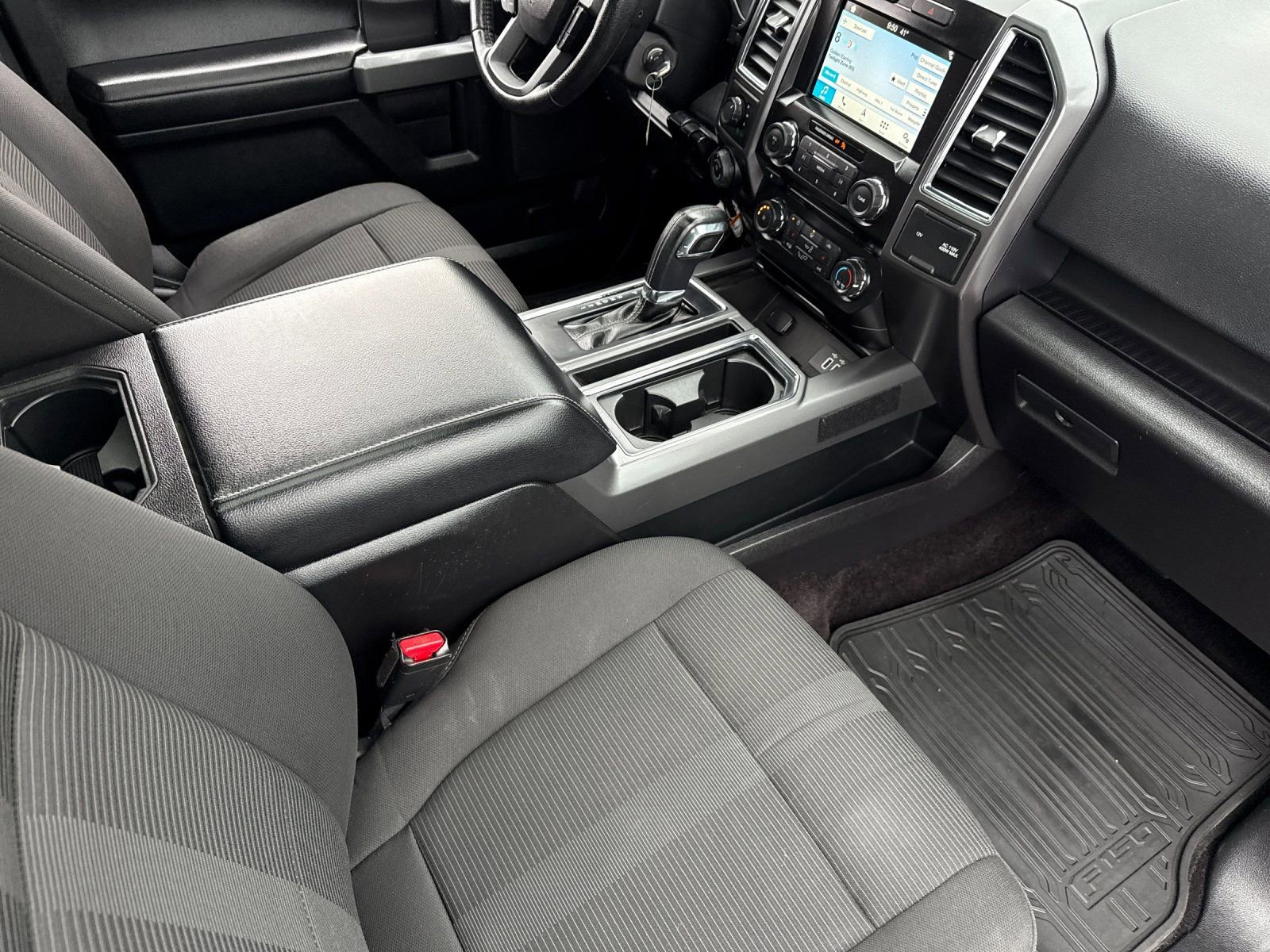 Used 2016 Ford F150 XLT w/ Equipment Group 302A Luxury image 17