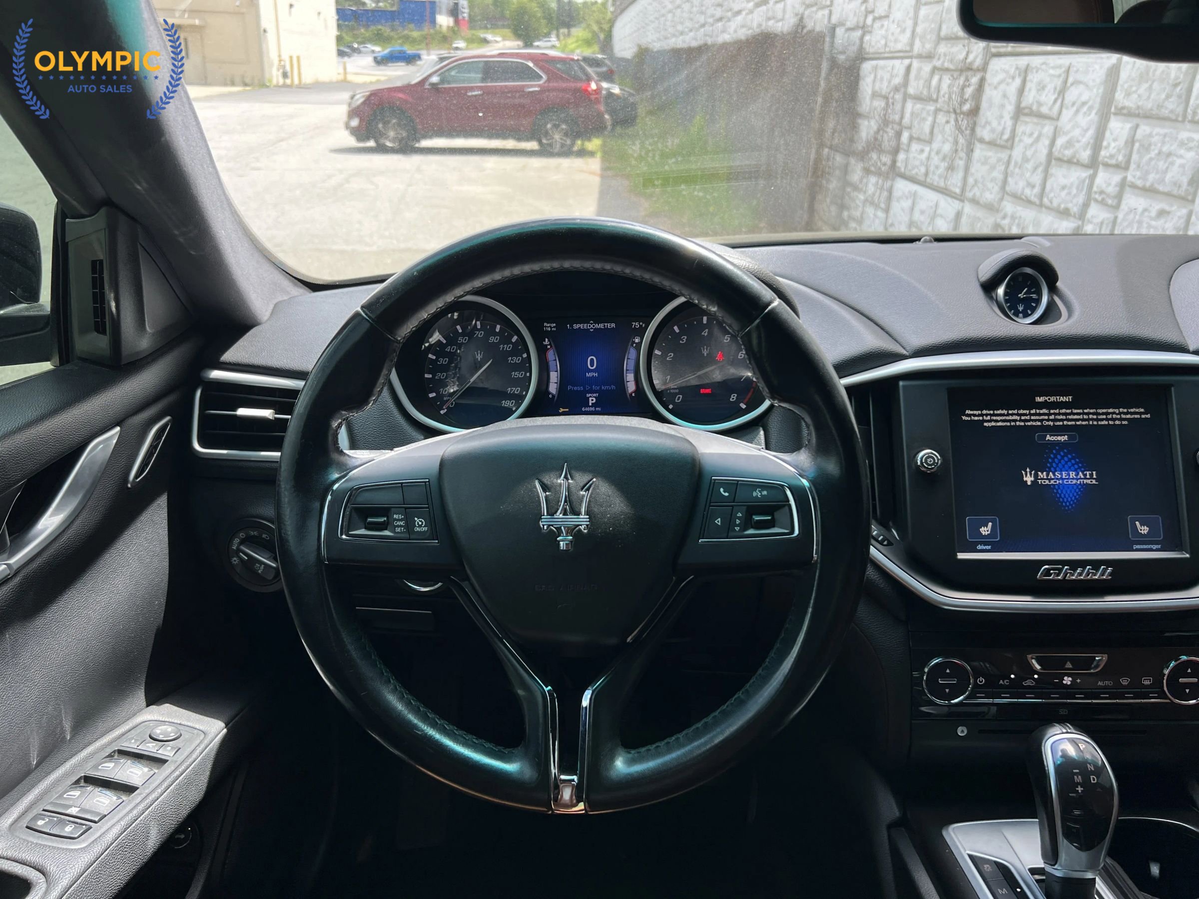 Used 2015 Maserati Ghibli image 22