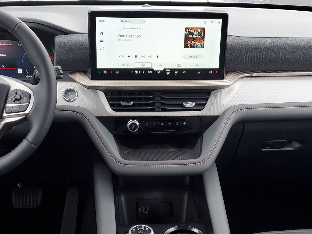 New 2026 Ford Explorer Active AWD/4WD image 27