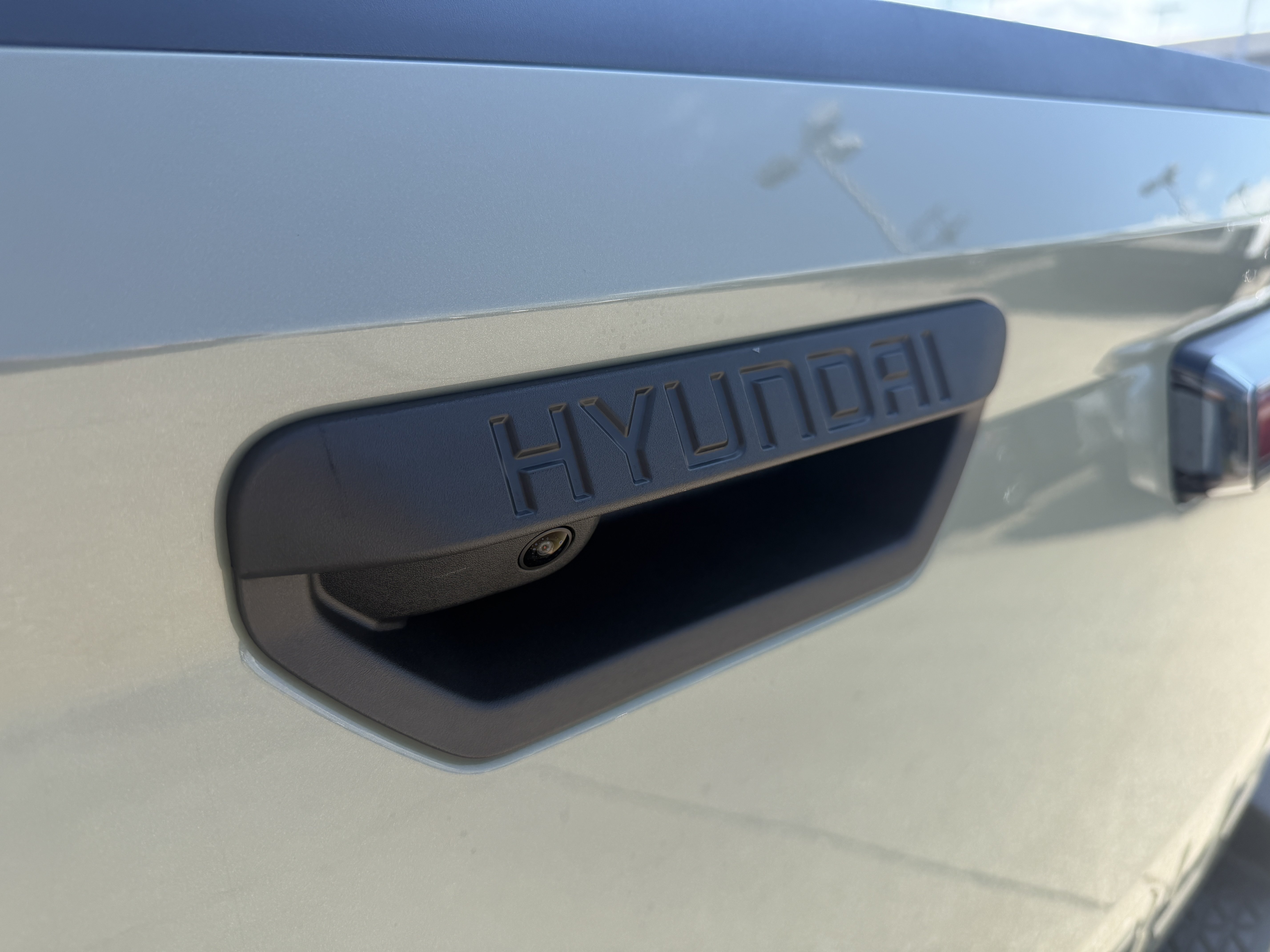 New 2027 Hyundai Santa Cruz SE AWD/4WD image 9
