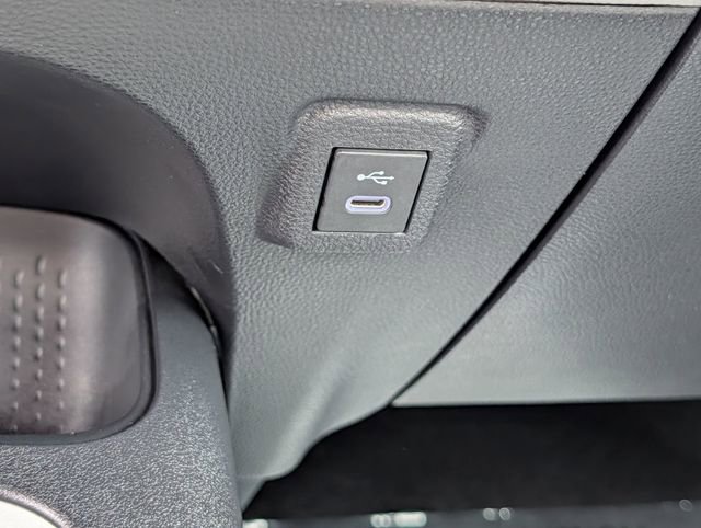Used 2026 Toyota Corolla LE image 17