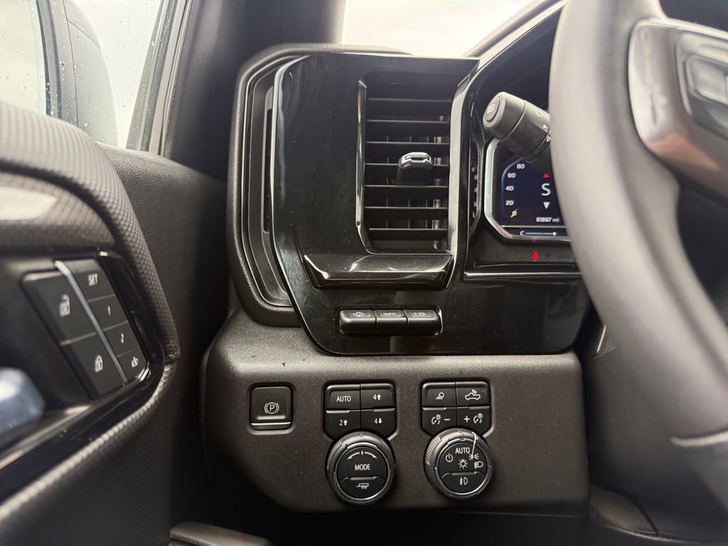Certified 2023 Chevrolet Silverado 1500 ZR2 w/ Technology Package AWD/4WD image 22