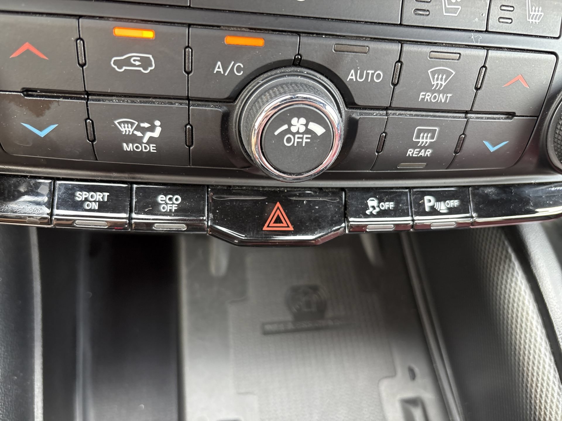 Used 2022 Dodge Durango R/T RWD image 17