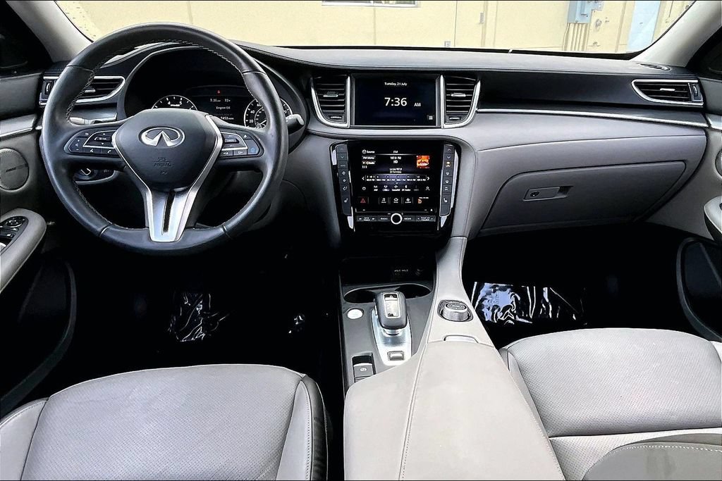 Certified 2023 INFINITI QX50 Luxe FWD image 21