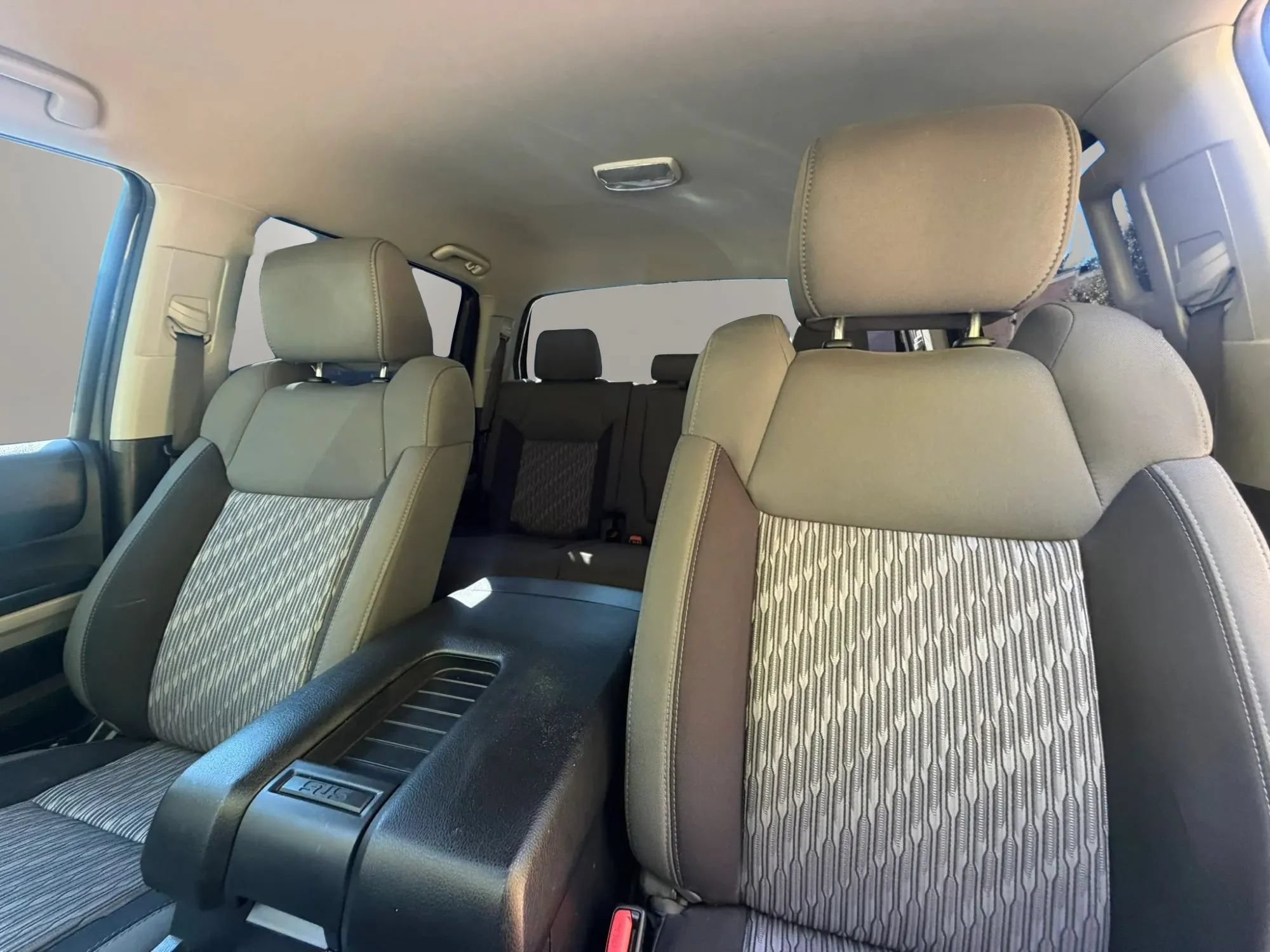 Used 2020 Toyota Tundra SR5 w/ SR5 Upgrade Package AWD/4WD image 12