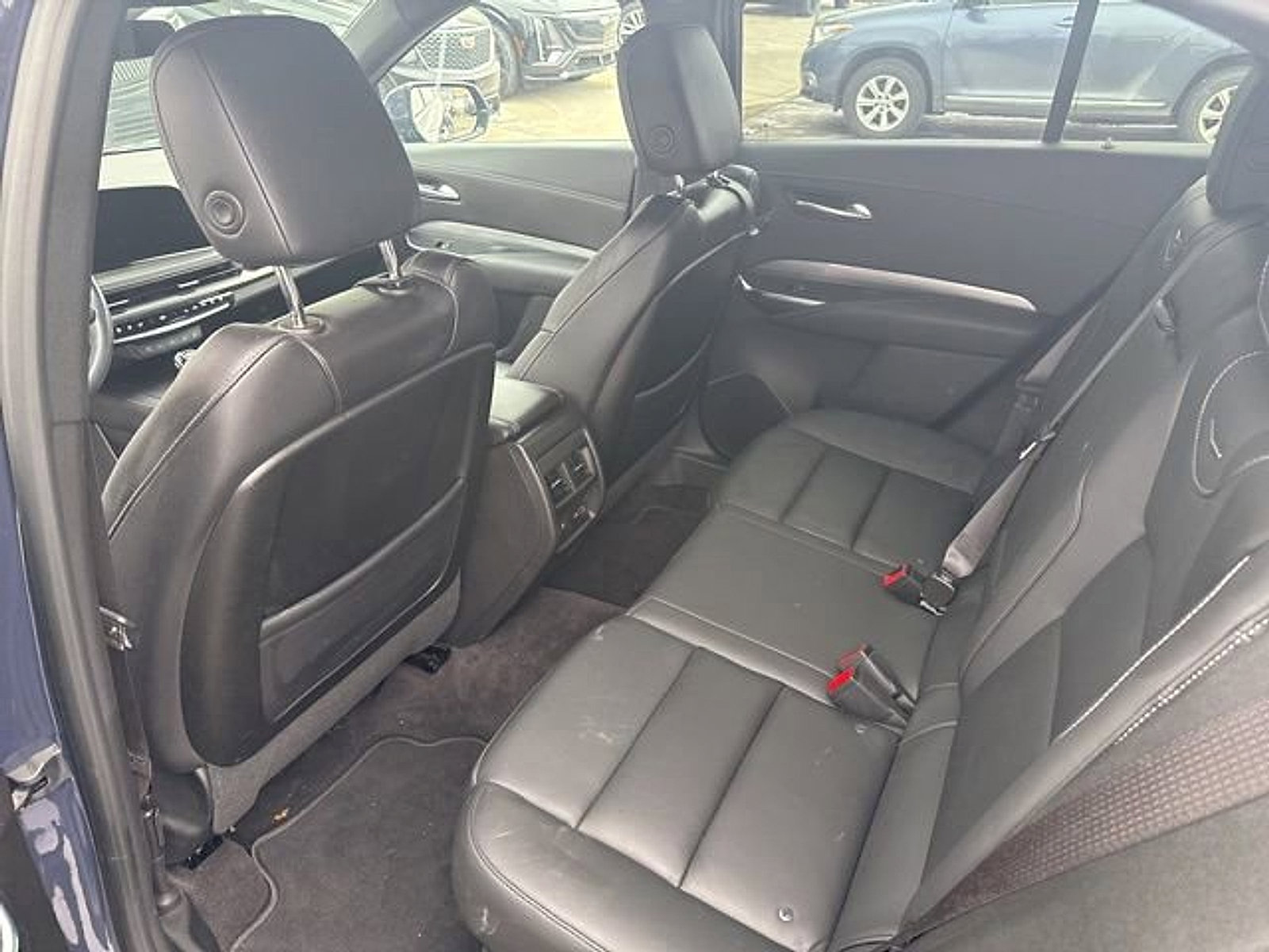 Certified 2024 Cadillac XT4 Premium Luxury w/ Cold Weather Package image 11