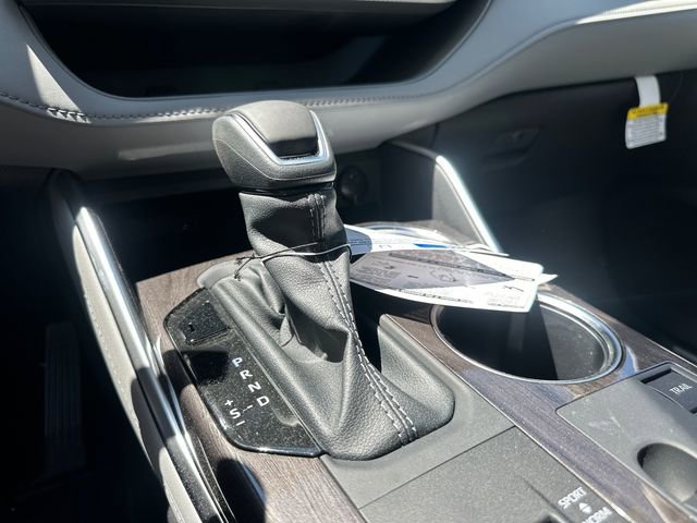 New 2026 Toyota Highlander Platinum AWD/4WD image 23