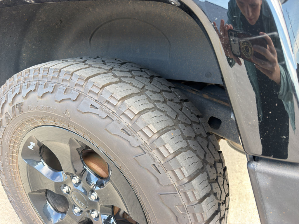 Used 2015 Jeep Wrangler Unlimited Sahara AWD/4WD image 8