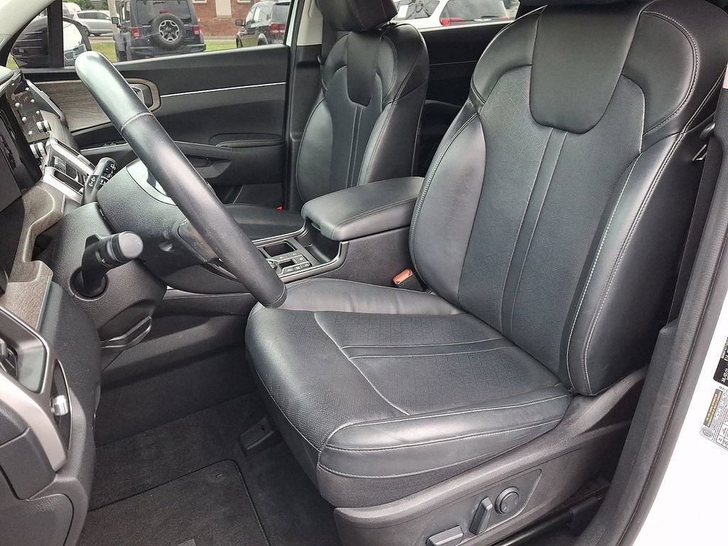 Used 2021 Kia Sorento EX FWD image 17