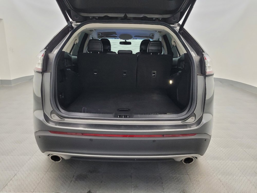 Used 2016 Ford Edge Titanium w/ Technology Package image 29