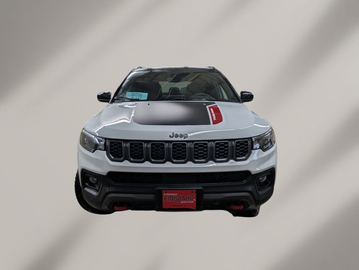 New 2026 Jeep Compass Trailhawk image 2