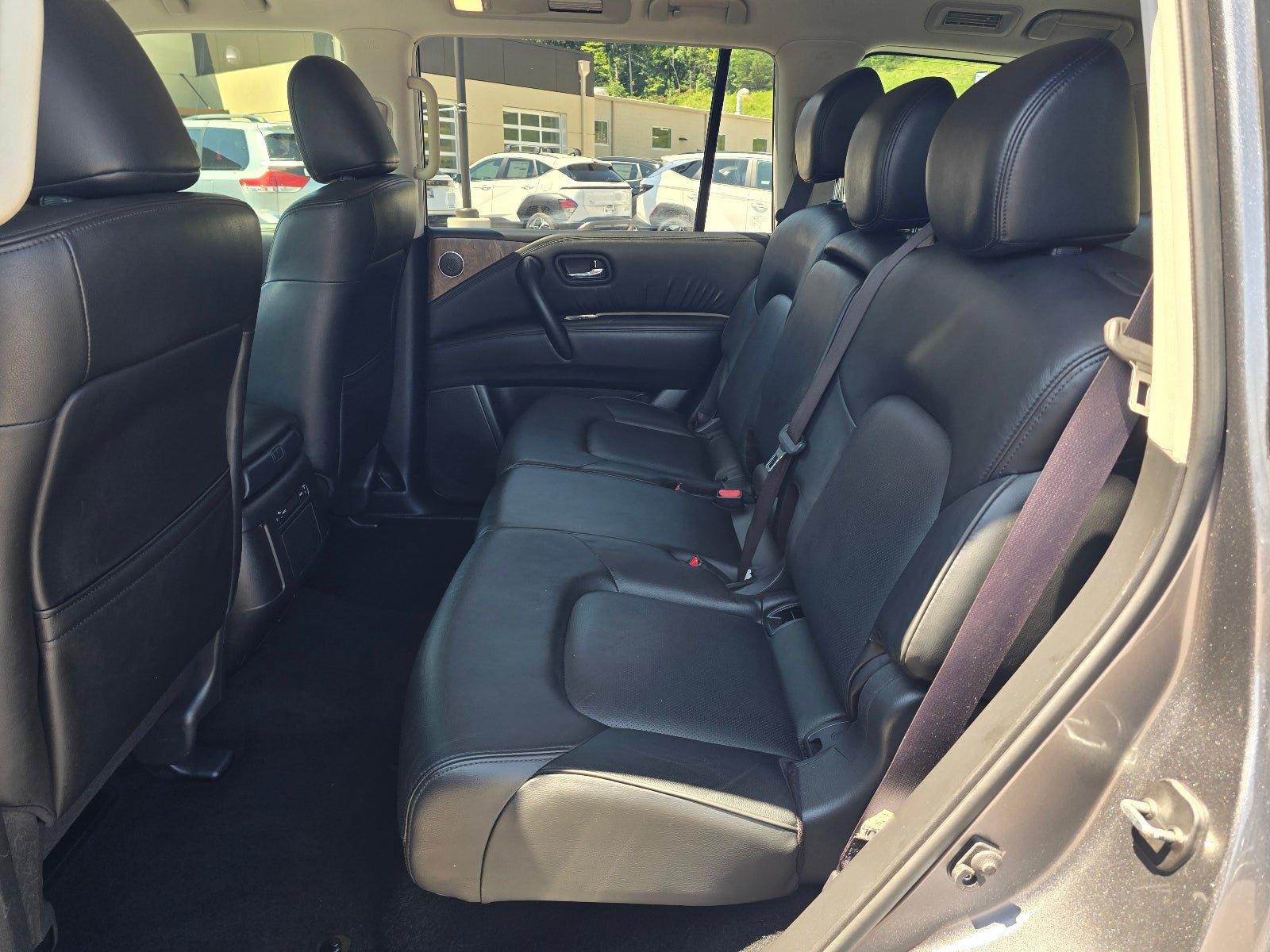 Used 2022 Nissan Armada SL AWD/4WD image 13