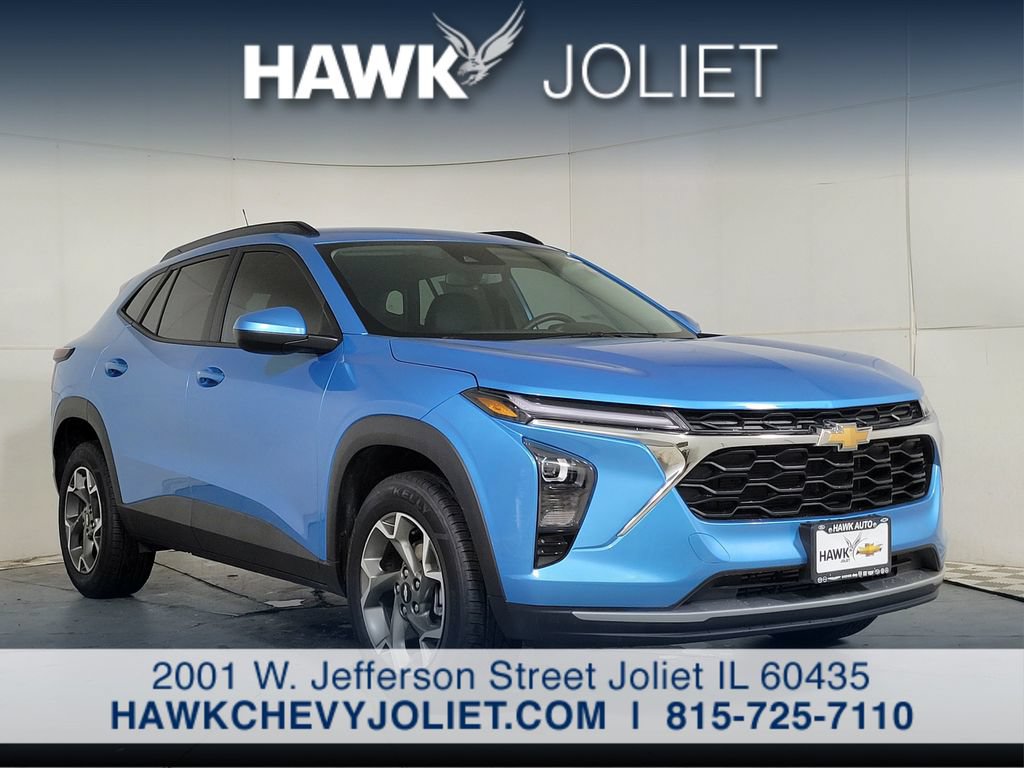 Used 2025 Chevrolet Trax LT w/ Driver Confidence Package FWD image 1