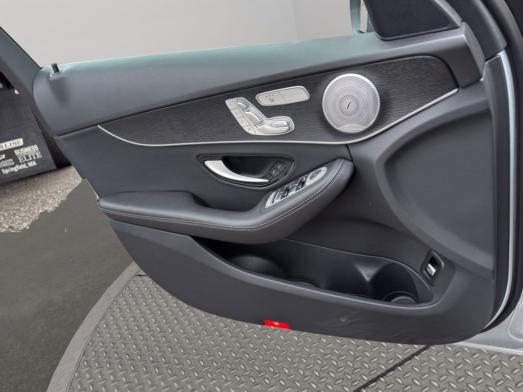 Used 2021 Mercedes-Benz C 300 4MATIC Sedan image 15