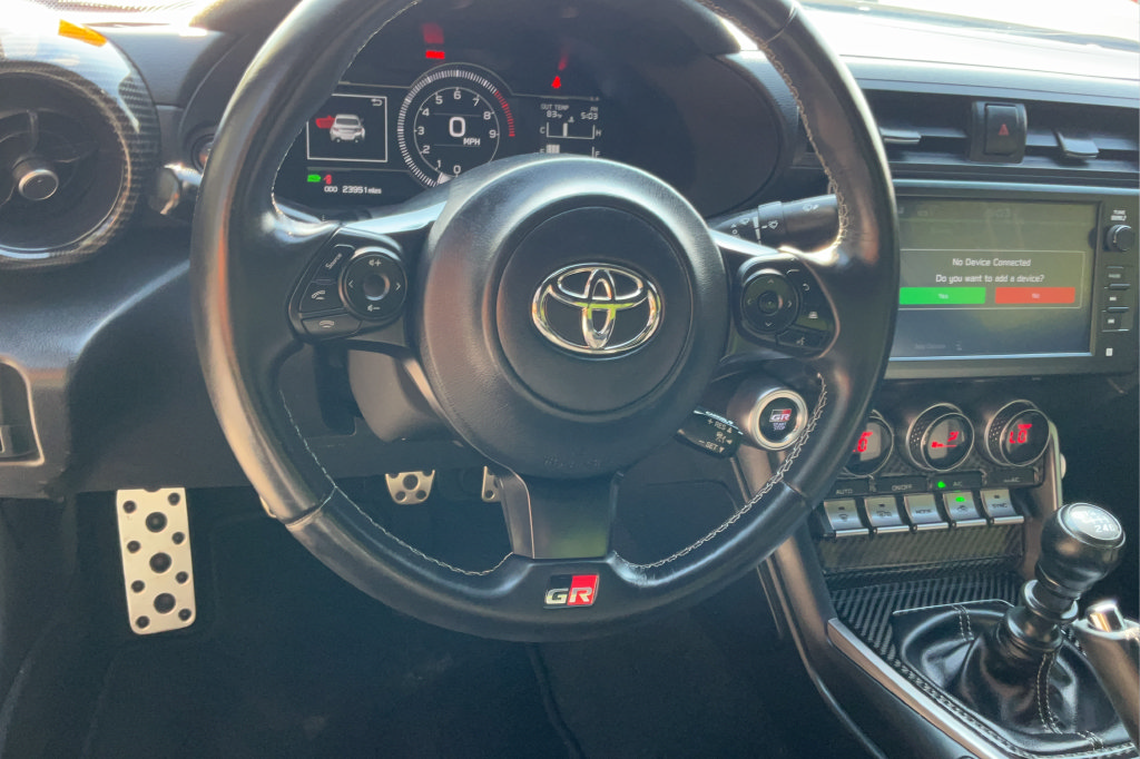Used 2024 Toyota GR86 Premium RWD image 12