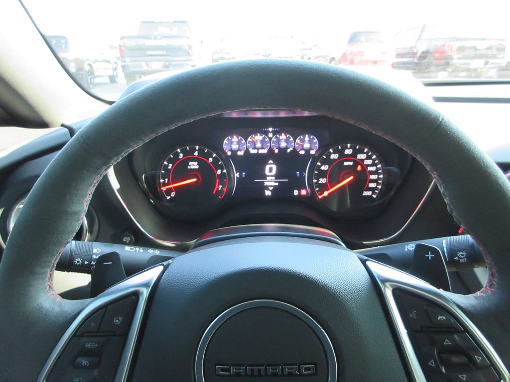 Certified 2022 Chevrolet Camaro ZL1 RWD image 31