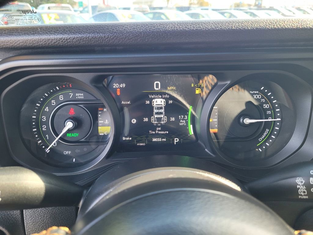 Used 2024 Jeep Wrangler Unlimited image 23