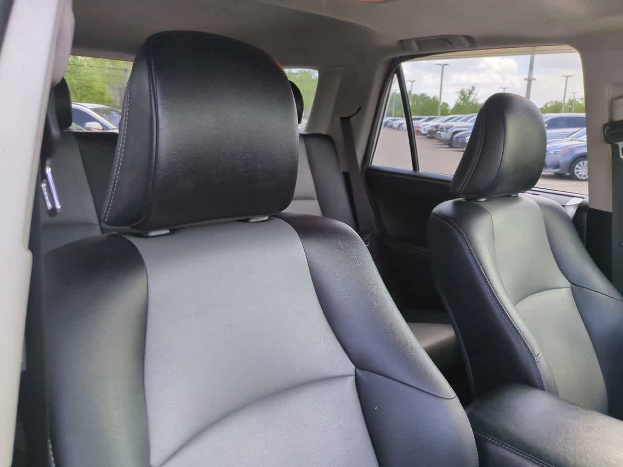 Used 2014 Toyota 4Runner SR5 Premium RWD image 7