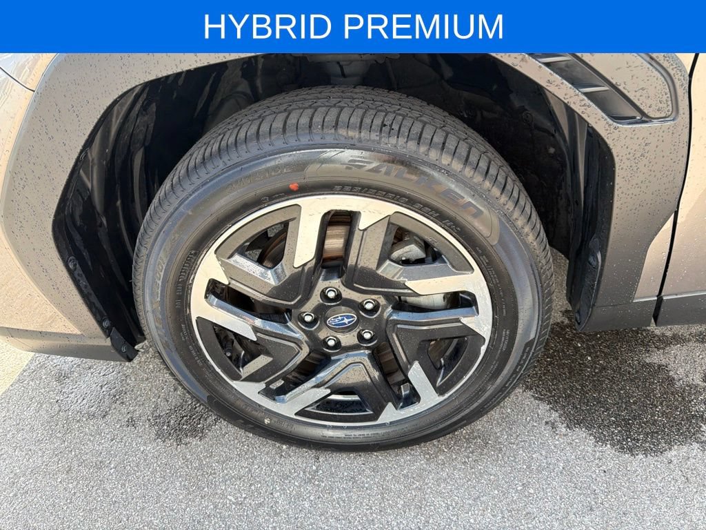 Certified 2025 Subaru Forester Premium AWD/4WD image 34