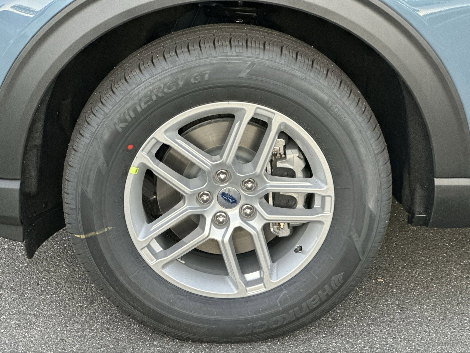 New 2026 Ford Explorer Active image 12