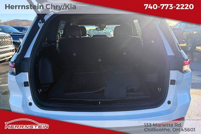 Used 2022 Jeep Grand Cherokee Altitude image 24