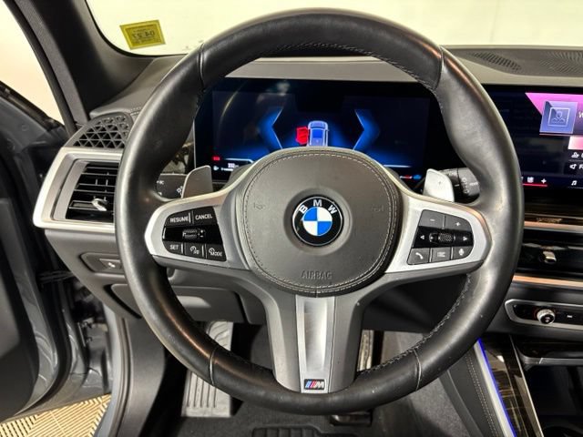 Used 2025 BMW X5 xDrive40i w/ M Sport Package AWD/4WD image 12