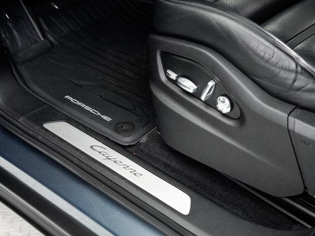Certified 2019 Porsche Cayenne image 11