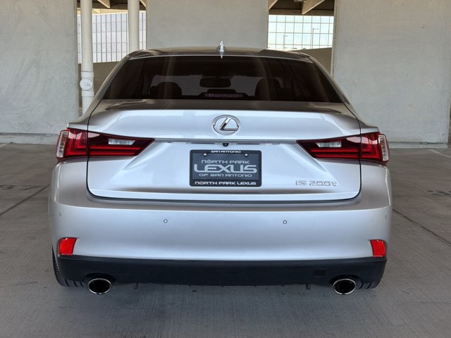 Used 2016 Lexus IS 200t w/ Premium Package RWD image 28