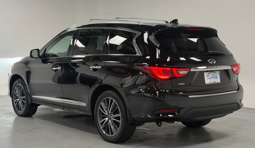 Used 2019 INFINITI QX60 Luxe w/ Sensory Package image 3