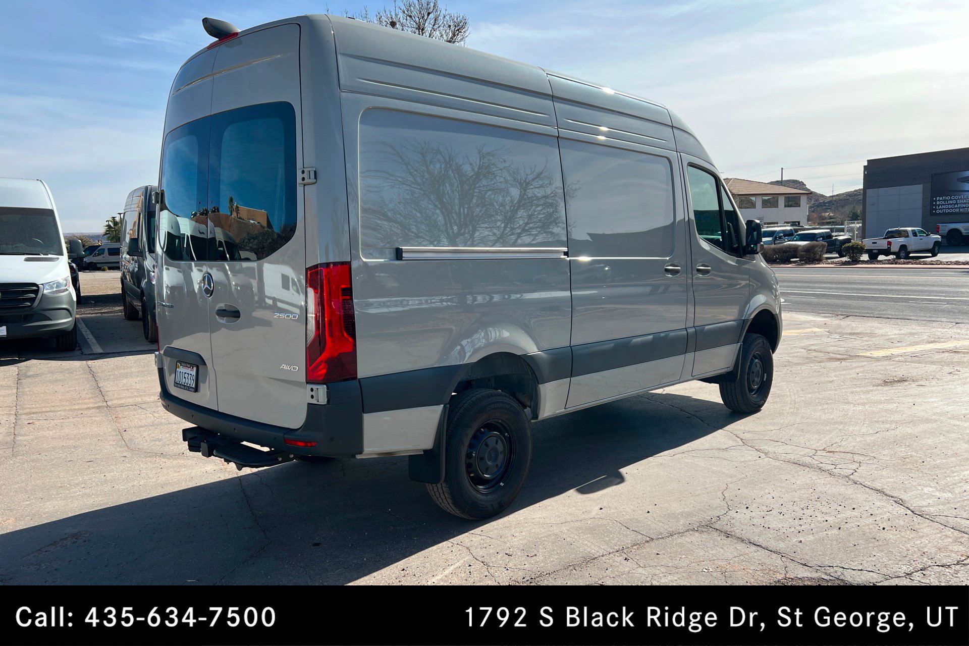 Used 2025 Mercedes-Benz Sprinter 2500 image 5