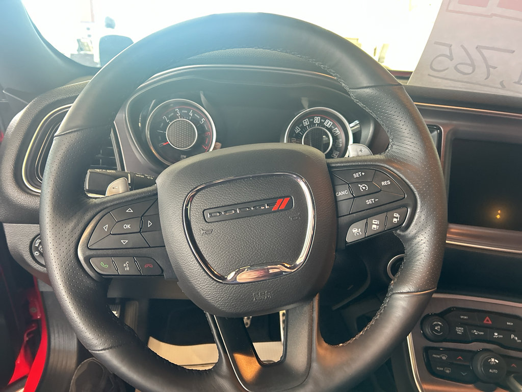 Used 2015 Dodge Challenger R/T Plus RWD image 17