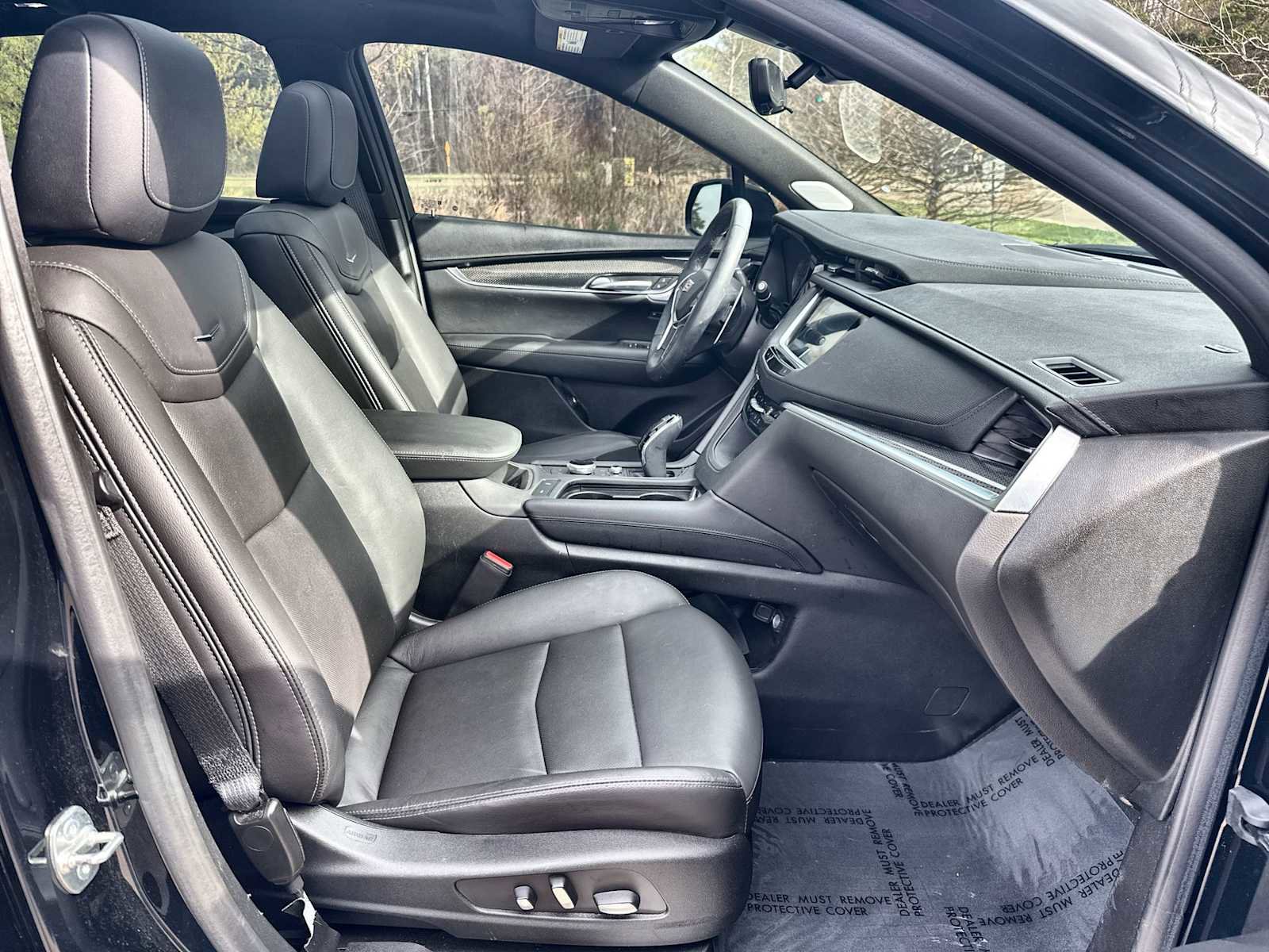 Used 2024 Cadillac XT5 Sportv w/ Technology Package AWD/4WD image 9